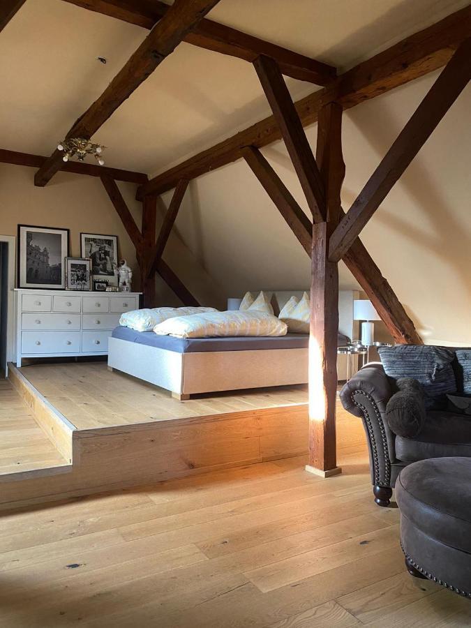 Altbauwohnung Mit Fachwerk Anif Esterno foto